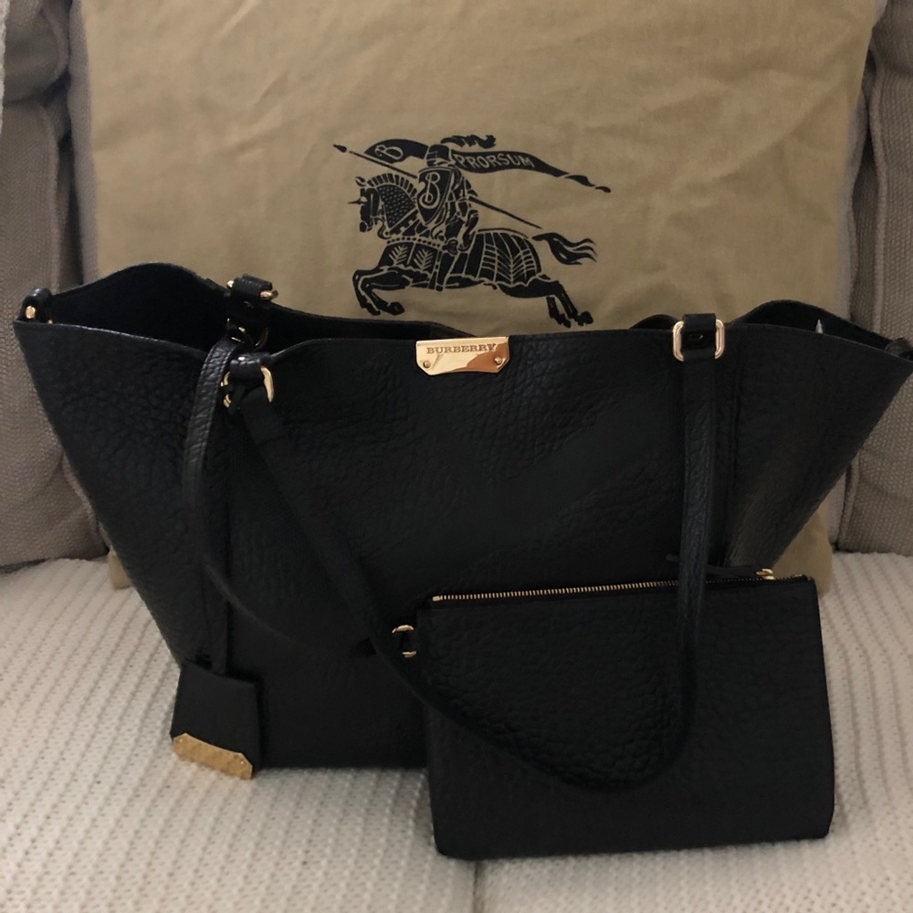 ❌SOLD❌Black Burberry monogram tote bag
